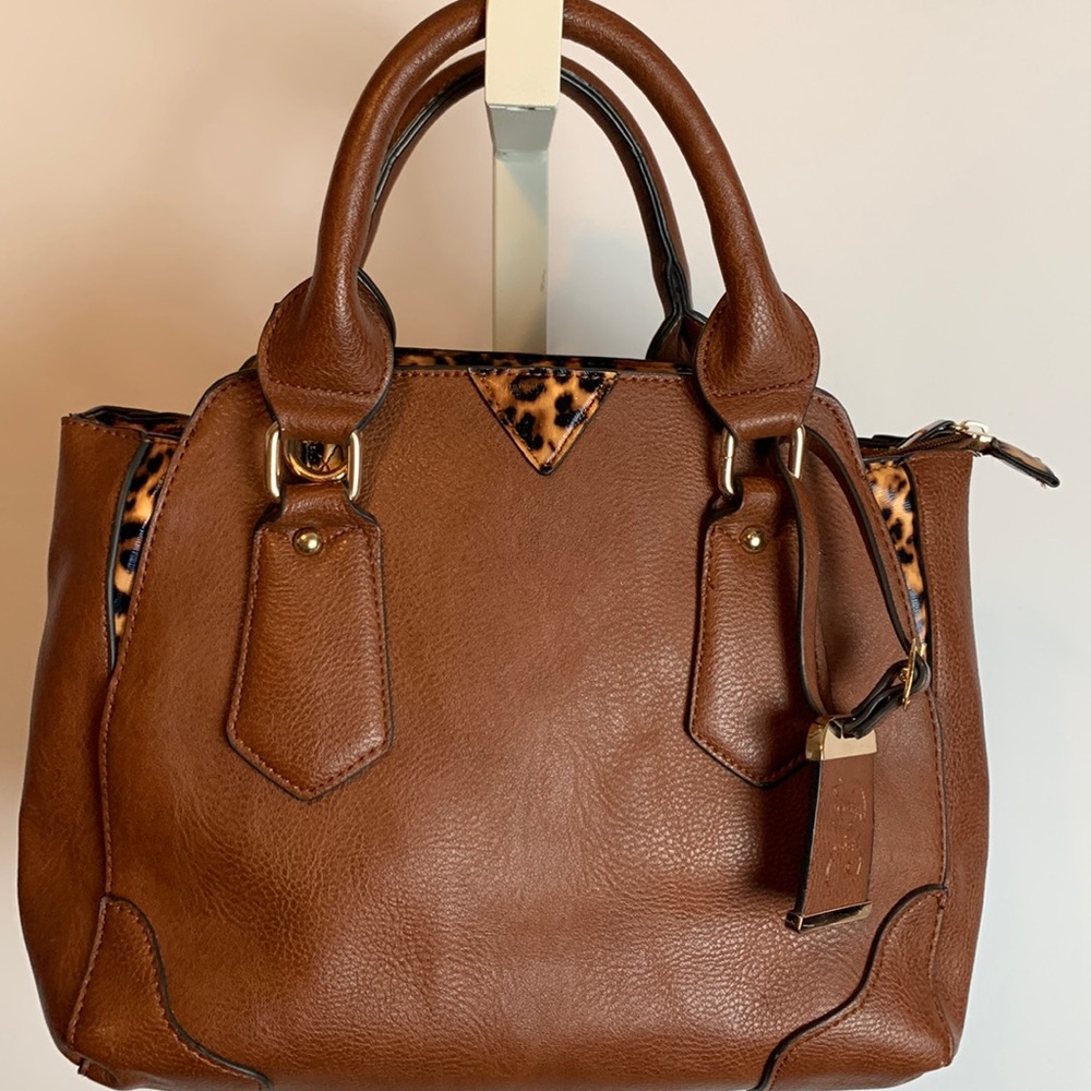 Bulldog Cases Conceal and Carry Bag